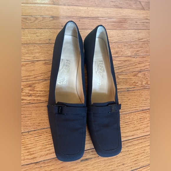 Salvatore Ferragamo women shoes size 8 1/2 - Picture 14 of 15